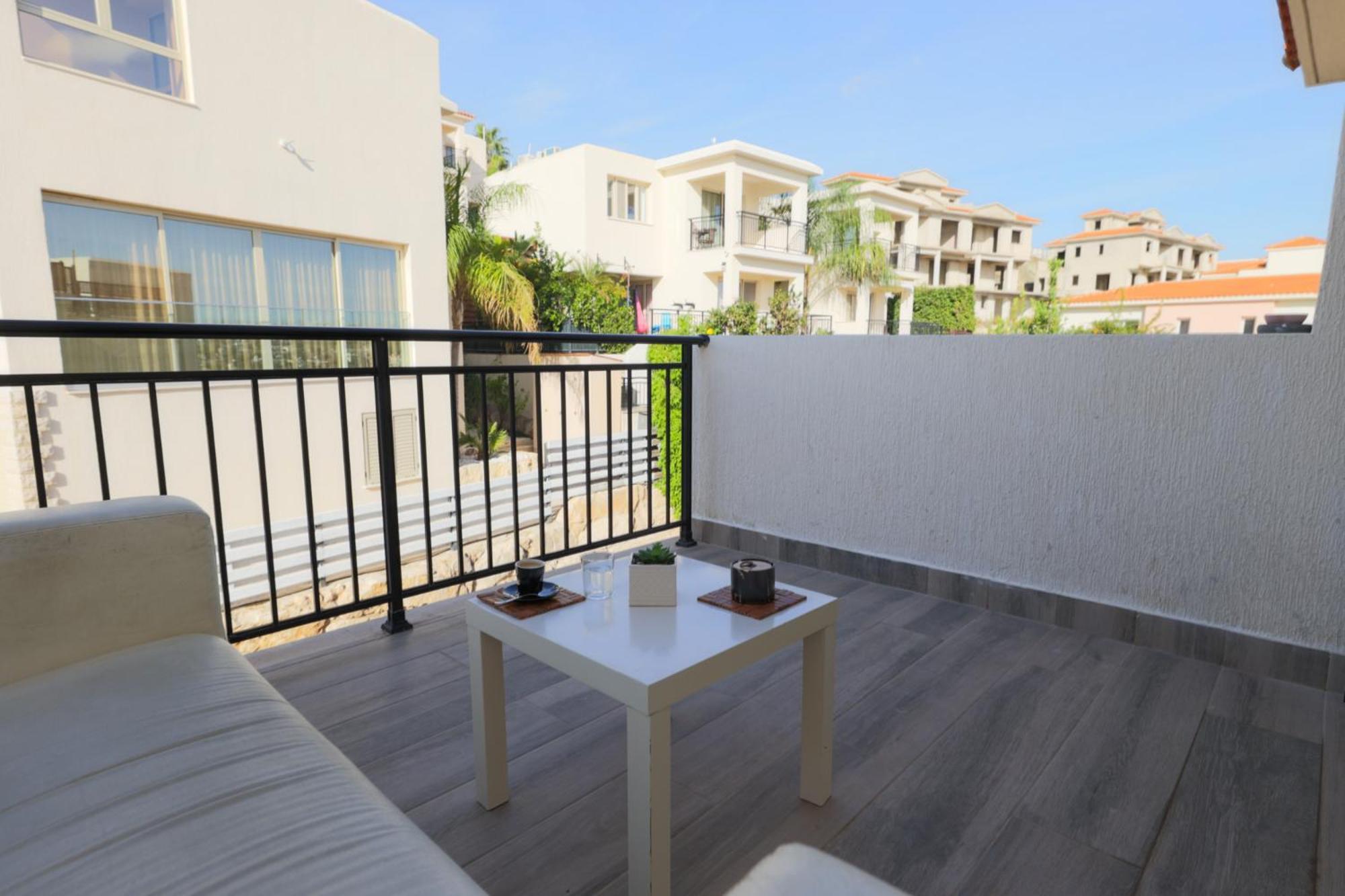 Eden Blue-Horizon 1B, Paphos, Sea View, Pool Konia Exterior foto